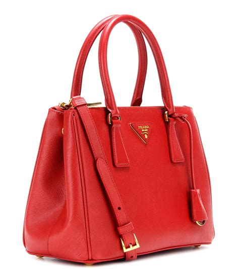 prada purse red